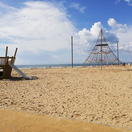 Ocean View Apartment Коста да Капарика Екстериор снимка