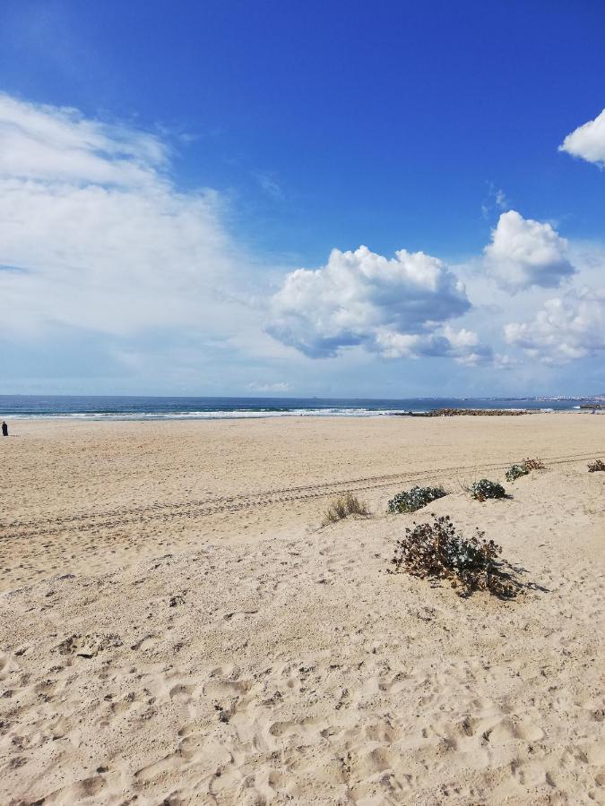Ocean View Apartment Коста да Капарика Екстериор снимка